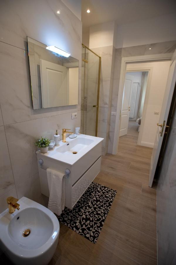 Suite Imperiale Colosseo Рим Экстерьер фото