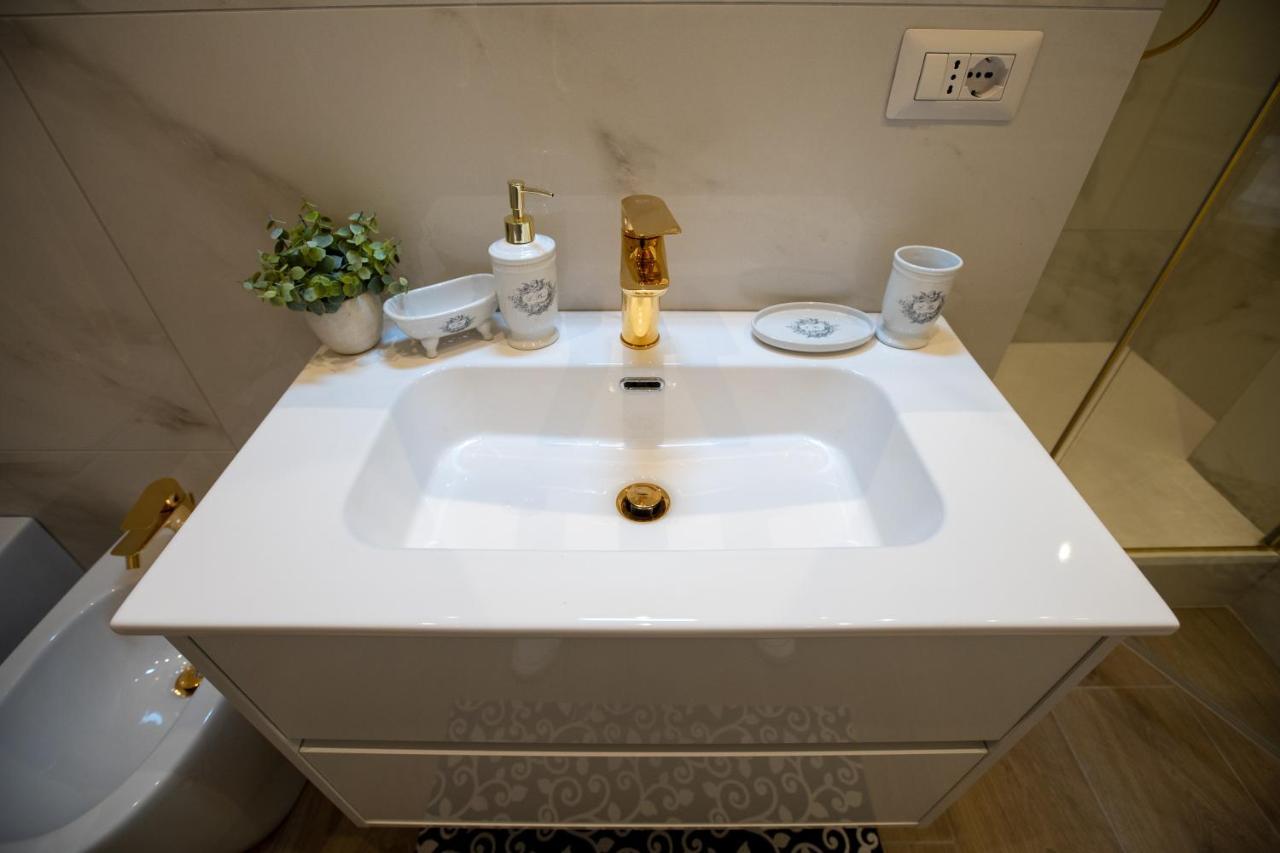 Suite Imperiale Colosseo Рим Экстерьер фото